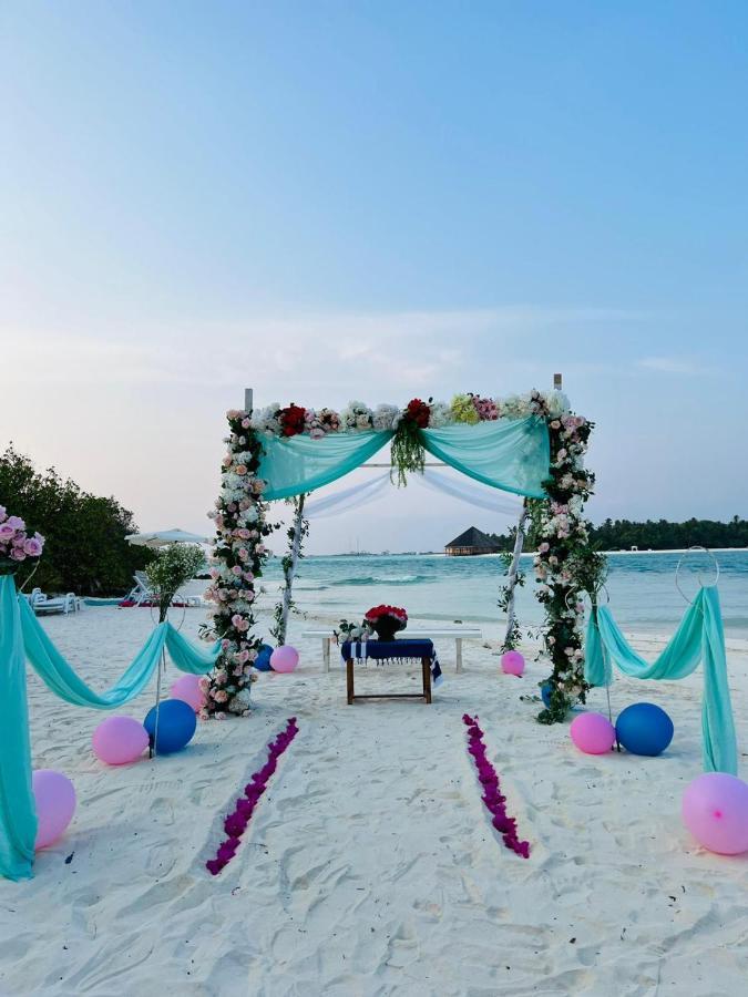 Crown Beach Hotel-Private Bikini Beach Диффуши Экстерьер фото