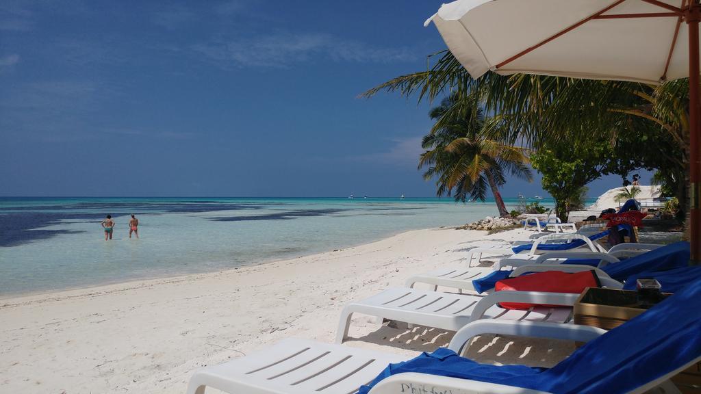 Crown Beach Hotel-Private Bikini Beach Диффуши Экстерьер фото