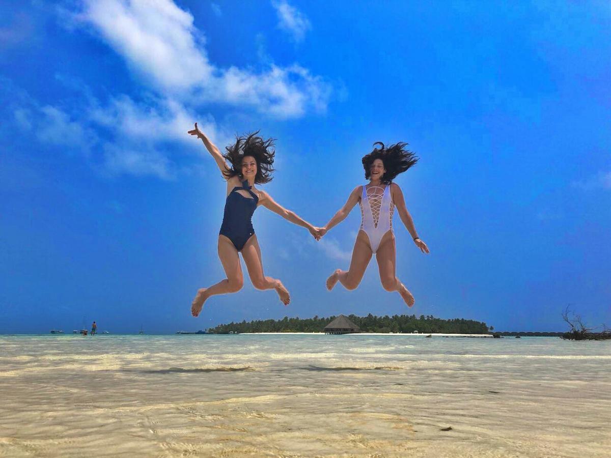Crown Beach Hotel-Private Bikini Beach Диффуши Экстерьер фото